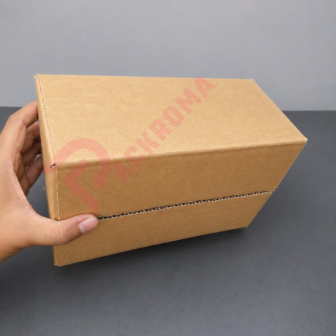 9" × 6" × 4" Carton Box – Hard Board Packaging Box (9/6/4) thumbnail 2